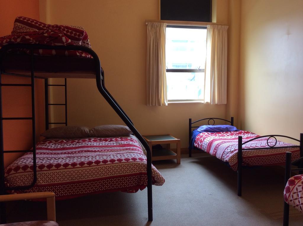 Хостел Wild Zebra Backpackers Веллингтон Номер фото